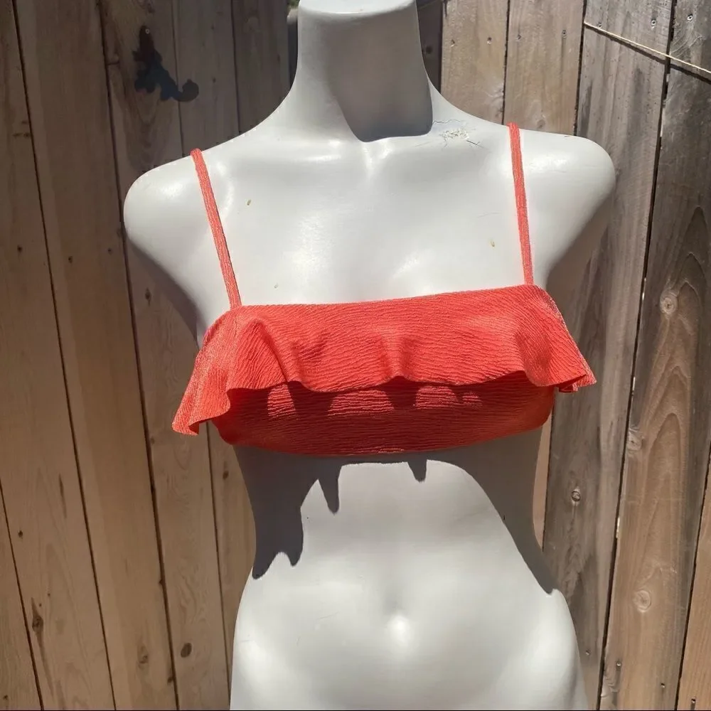 Lovers + Friends ruffle Anga bikini Top in Salmon size XS - Picture 2 of 8